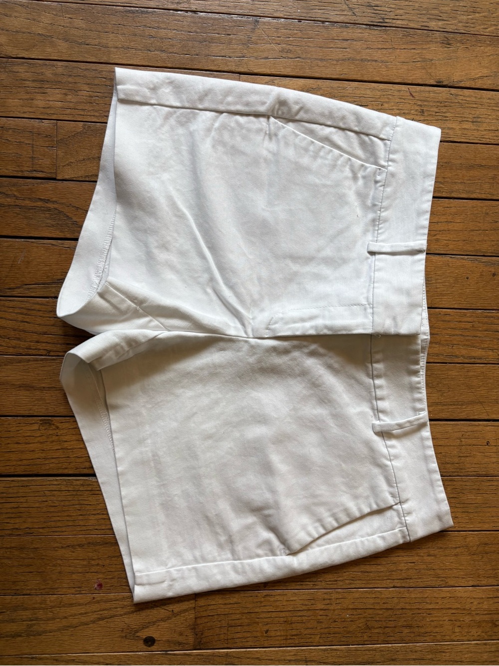 Ann Taylor Petite White and Tan Signature Shorts